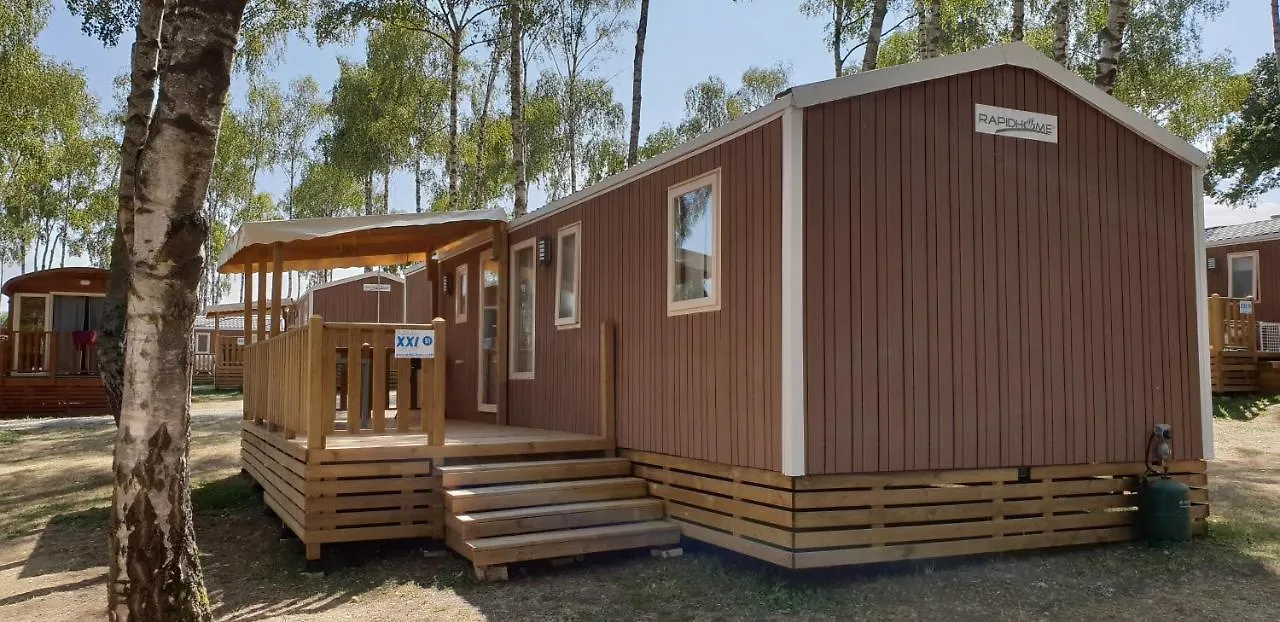Mobil Homes Xxl2 4 Chambres - Camping Le Ranch Des Volcans Chatel-Guyon Campsite